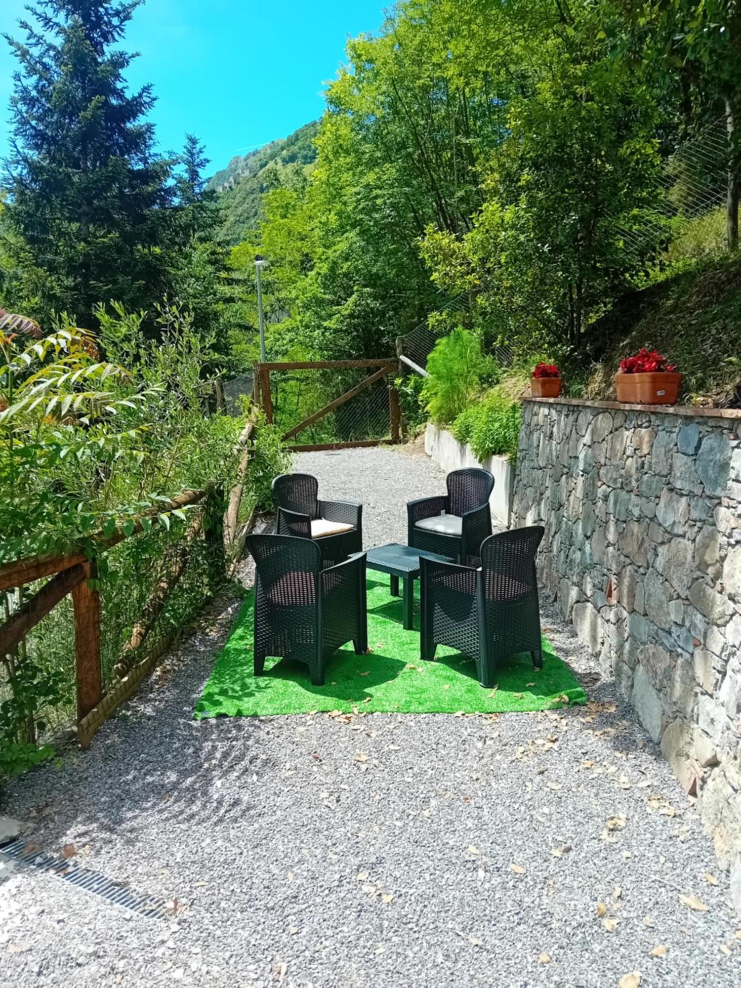 Casa Vacanze Raggio Di Sole Grotte  Exterior foto